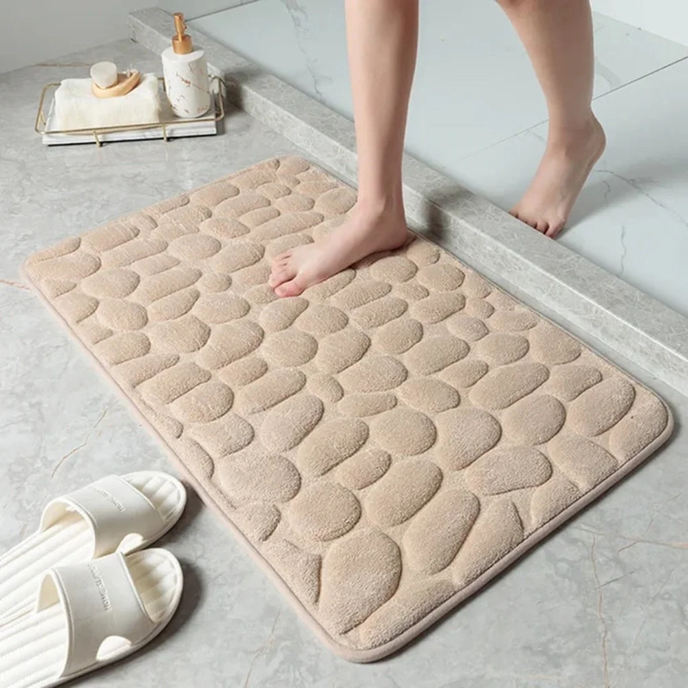 Cobblestone Comfort: Memory Foam Bath Mat with Non-Slip Base